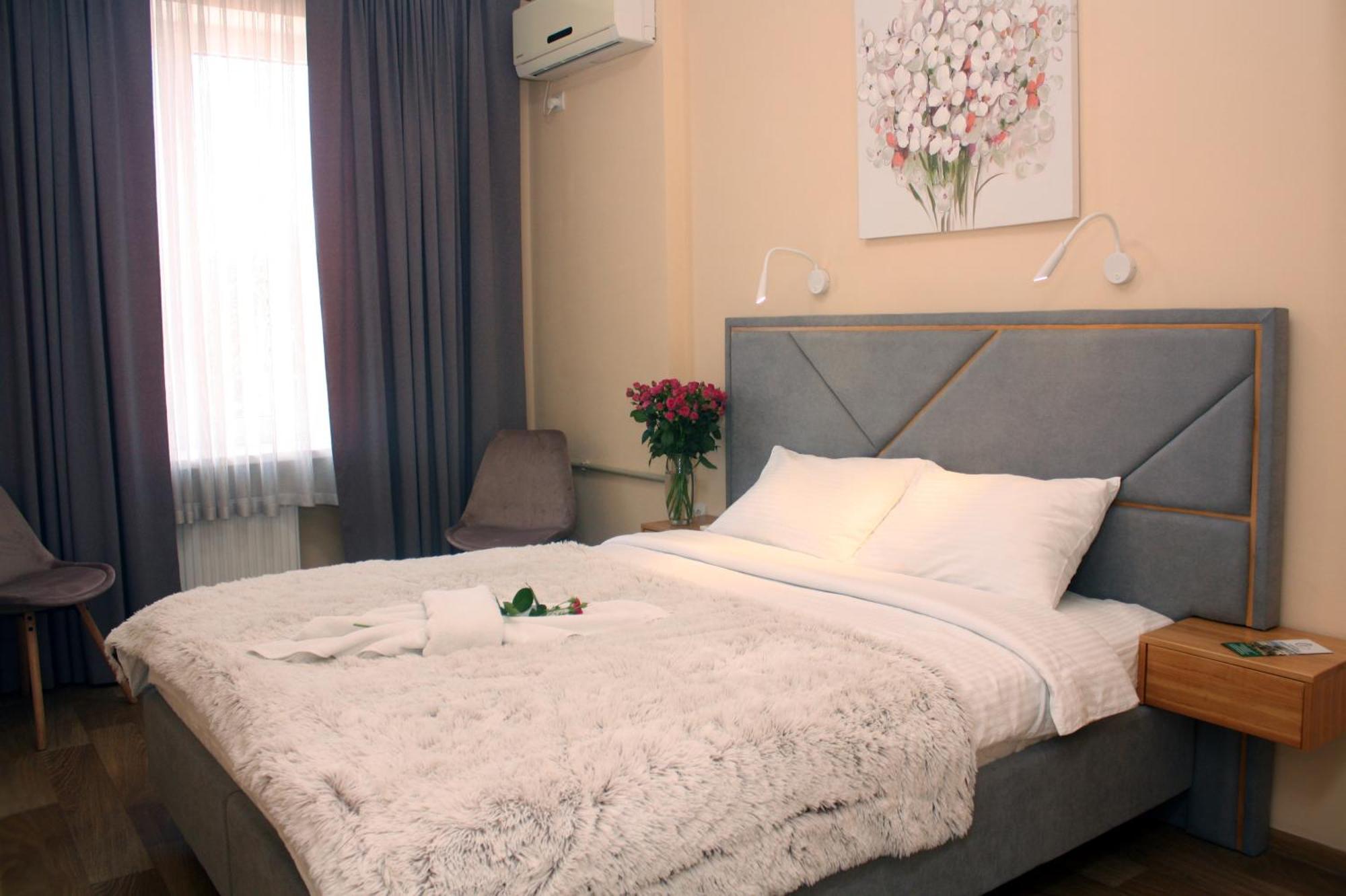Centralny Hotel كريفوي روغ المظهر الخارجي الصورة